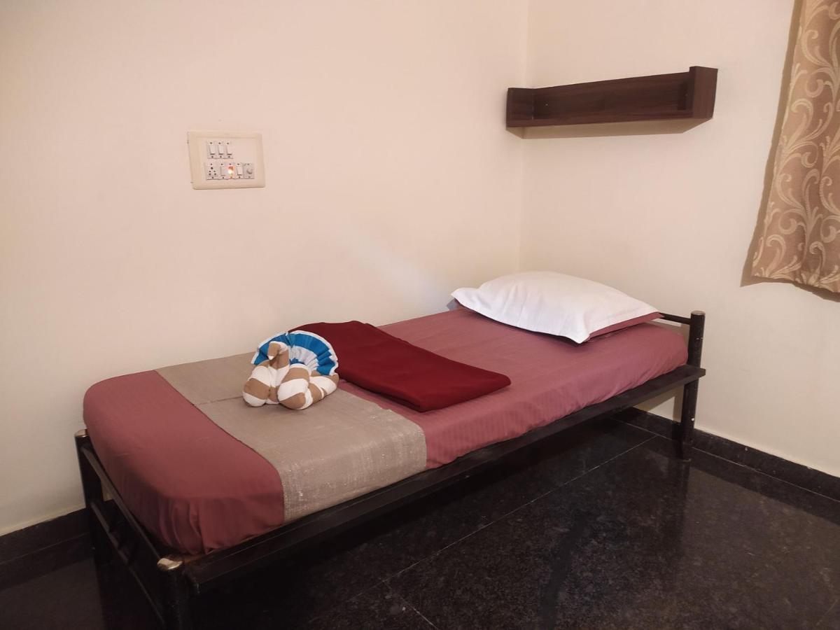 Sry Comfort Residence Bengaluru Kültér fotó